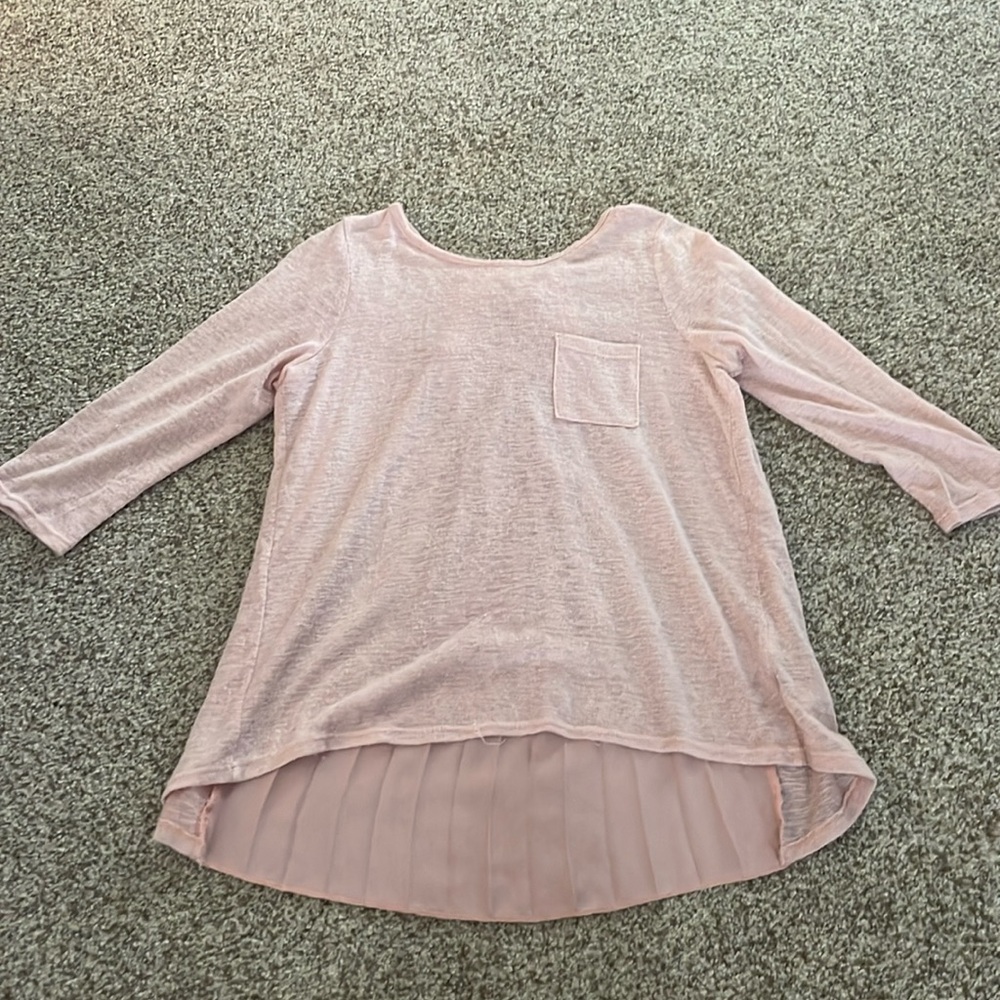 Von Maur girls size large (14) nice long sleeve